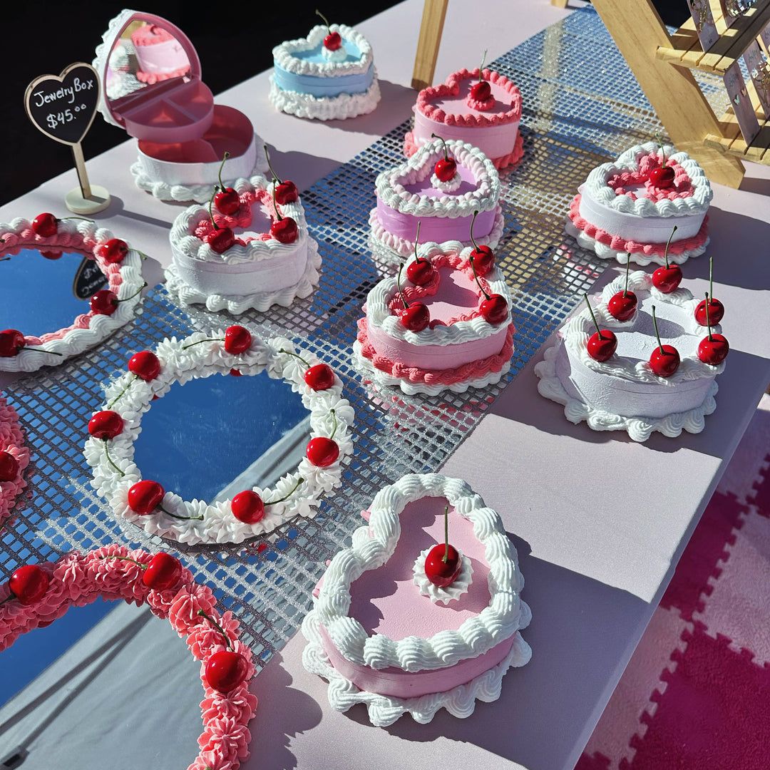 Cake Jewelry Box – My Little Belleville